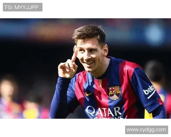 足球明星真人手办的魅力与收藏价值探秘，让你领略球场外的风采与艺术之美